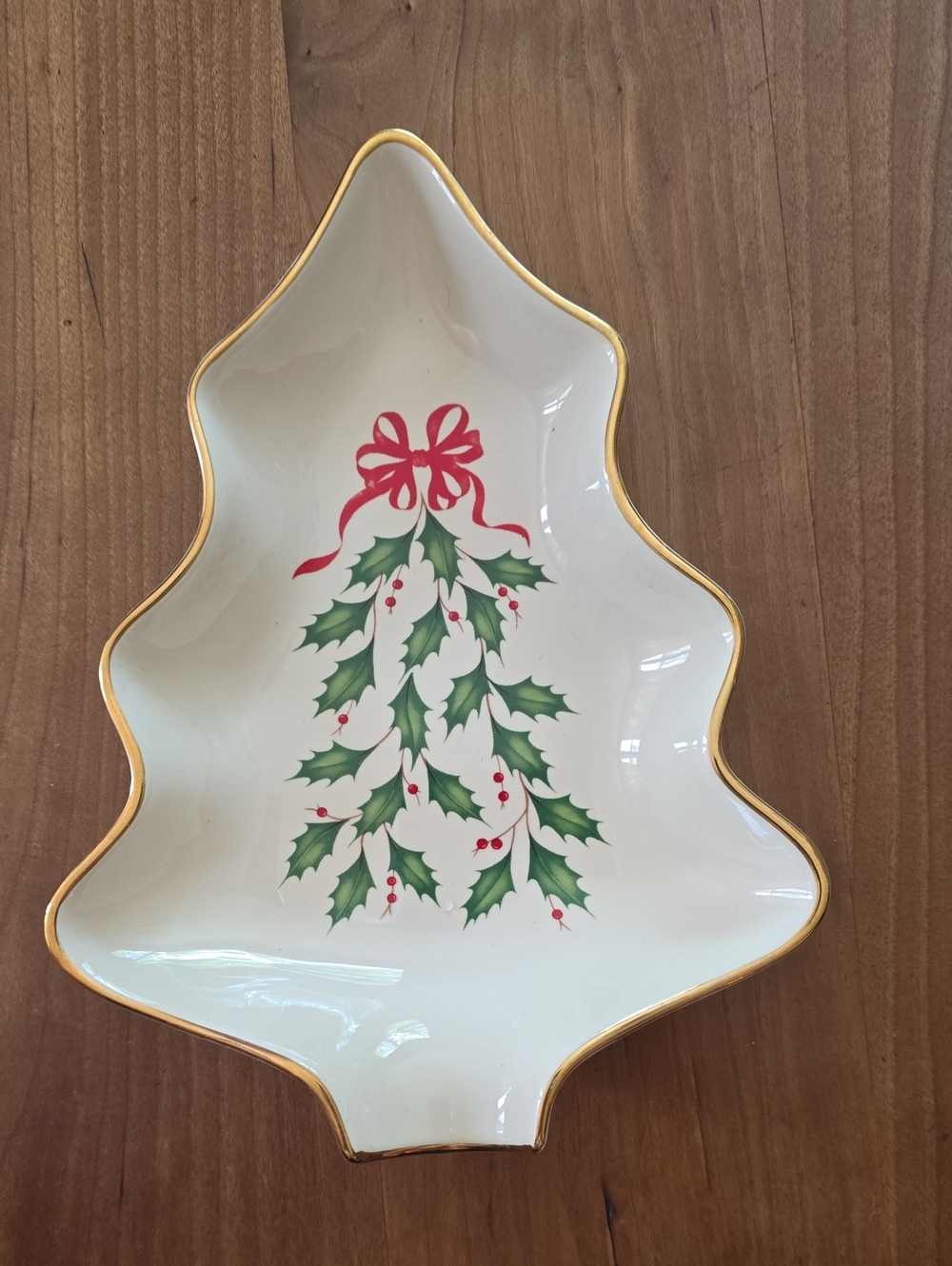 Lenox Holiday Collection Porcelain Tree-Shaped Candy Dish – Gold Trim